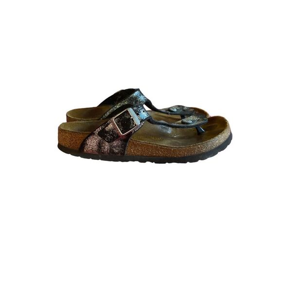 Birkenstock women’s leather Gizeh glitter, shimmer, thong sandals, size 6 - Picture 3 of 6